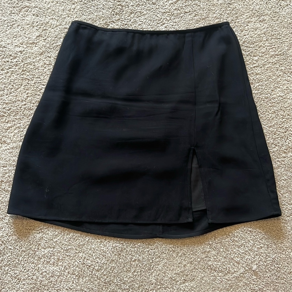 Aritzia Sunday Best black mini skirt